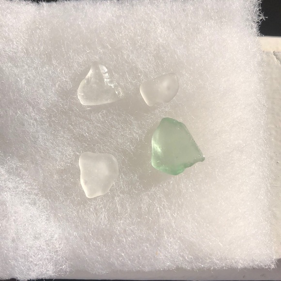 HP Real Sea Glass and Lake Glass Necklace Handmade - Picture 2 of 3